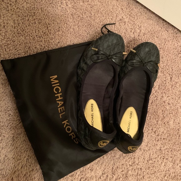 Michael Kors Flats - Picture 3 of 3
